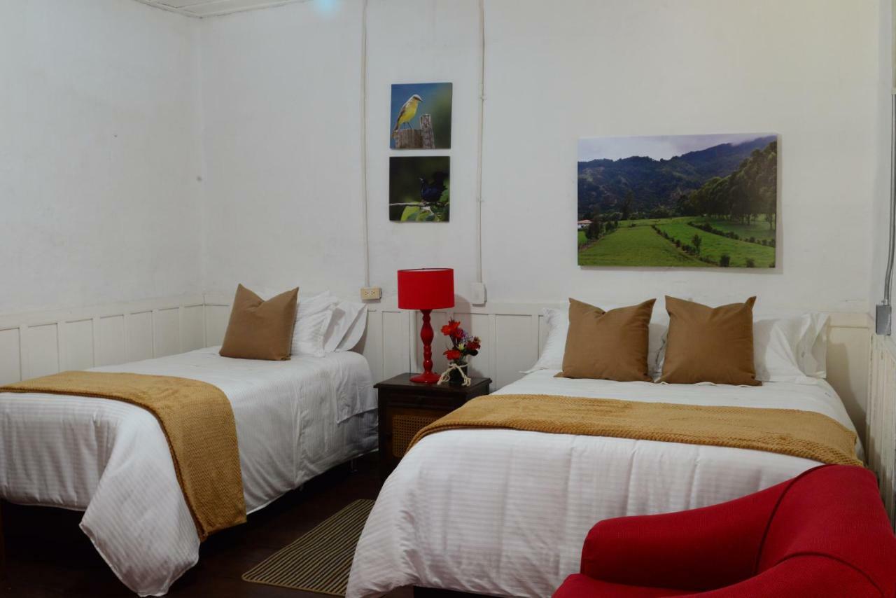 Ecohotel Pinohermoso Reserva Natural ซาเลนโต ภายนอก รูปภาพ
